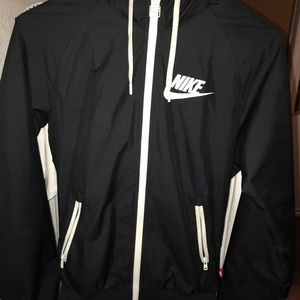 Nike windbreaker